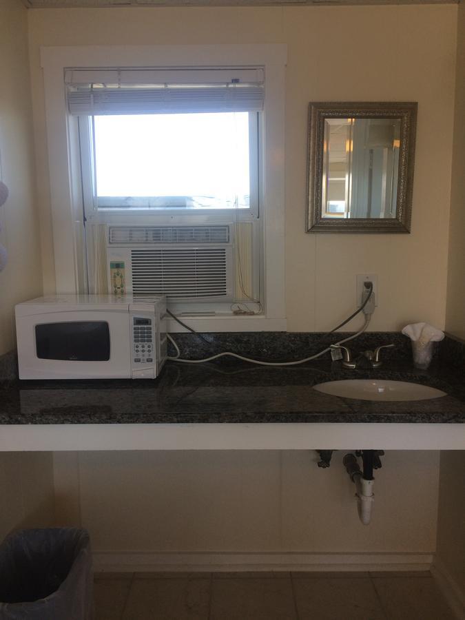 Sea Shell Motel Westerly Bagian luar foto